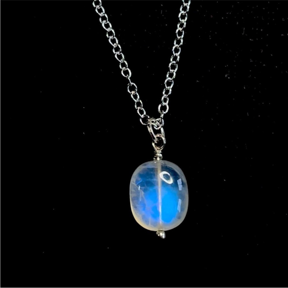 Hand Crafted High Quality Genuine Rainbow Moonstone Necklace!